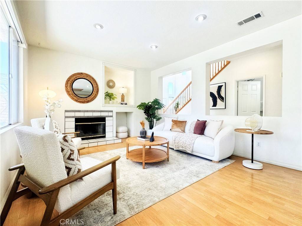 Chino, CA 91710,13128 Pintail CT