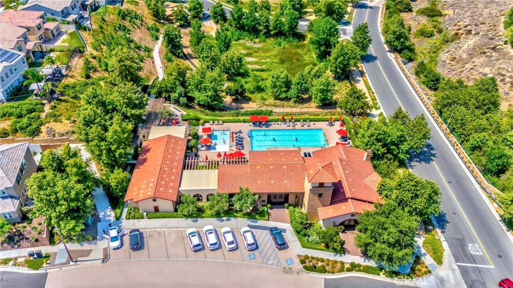 Corona, CA 92883,24679 Acadia DR