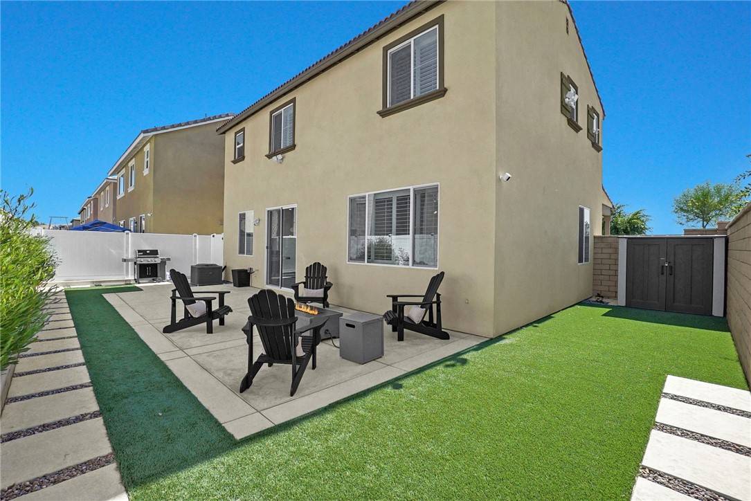 Redlands, CA 92374,1768 Camellia LN