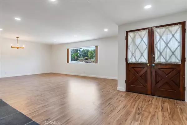 Claremont, CA 91711,2343 Navarro DR