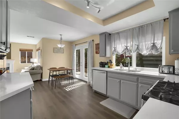 Lancaster, CA 93536,42523 56th ST W