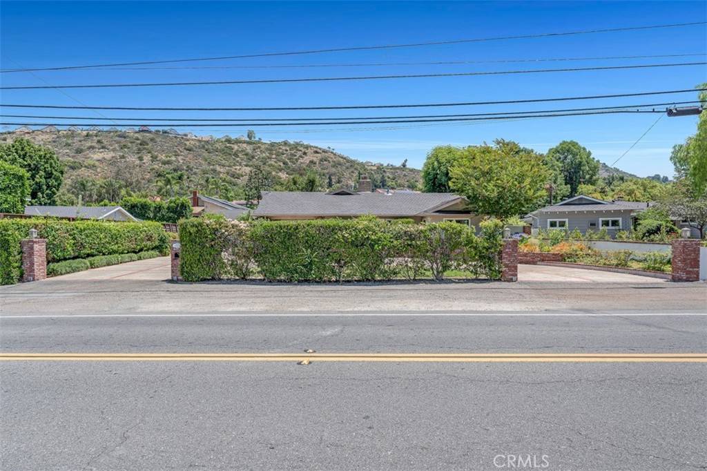 North Tustin, CA 92705,10436 Crawford Canyon RD
