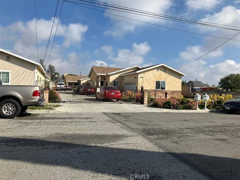 17548 Court ST, Fontana, CA 92336