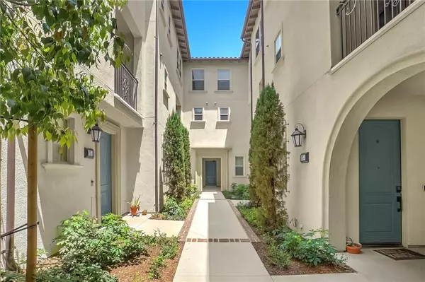 Azusa, CA 91702,875 Iris WAY #B