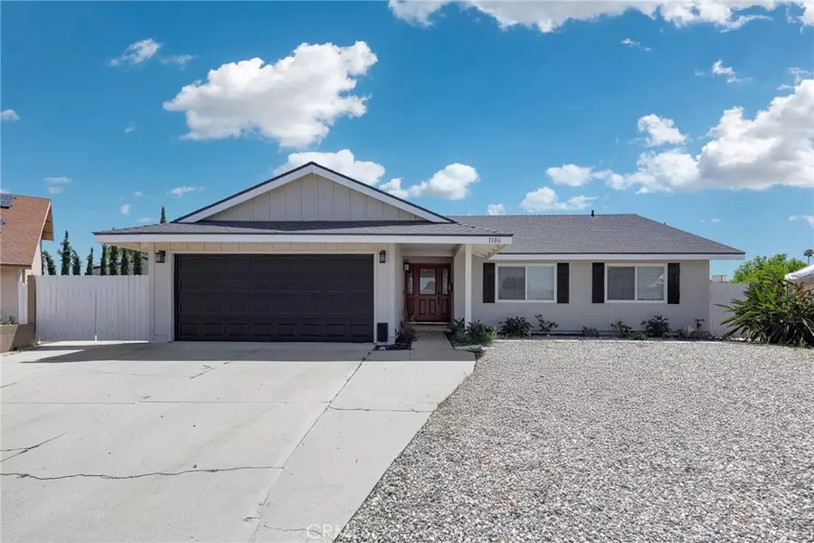 1106 W Bellbrook ST, Covina, CA 91722