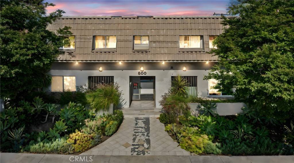 800 N Eucalyptus AVE #108, Inglewood, CA 90302