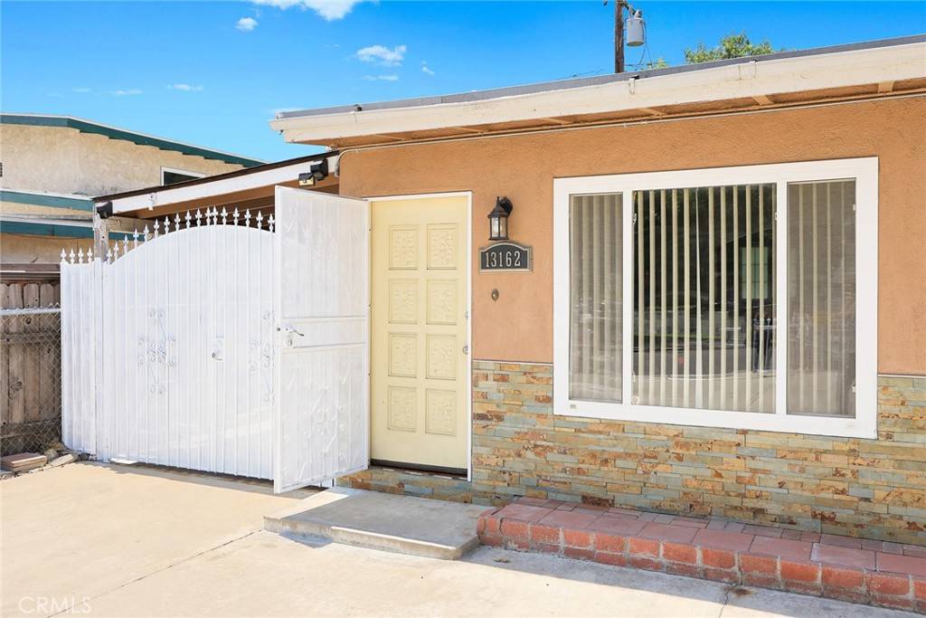 Chino, CA 91710,13162 Oaks AVE