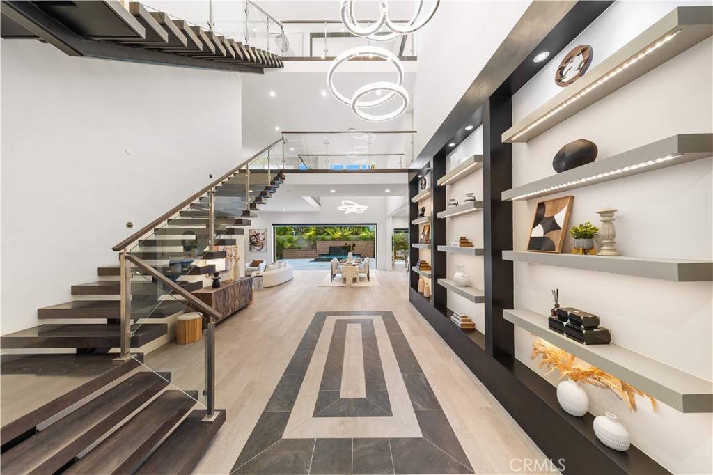 Irvine, CA 92618,61 Dorado