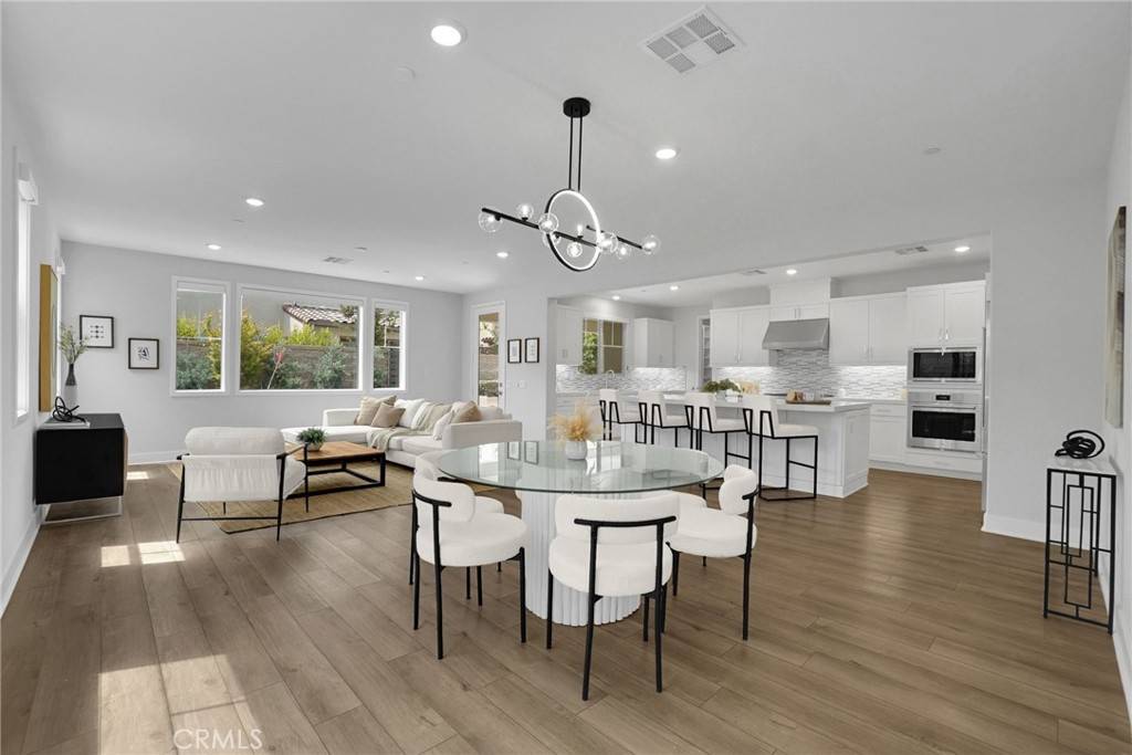Fountain Valley, CA 92708,9876 Skylar AVE