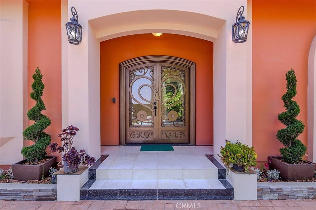 Pasadena, CA 91107,801 S Michillinda AVE