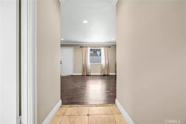 Reseda, CA 91335,17959 Cantara ST