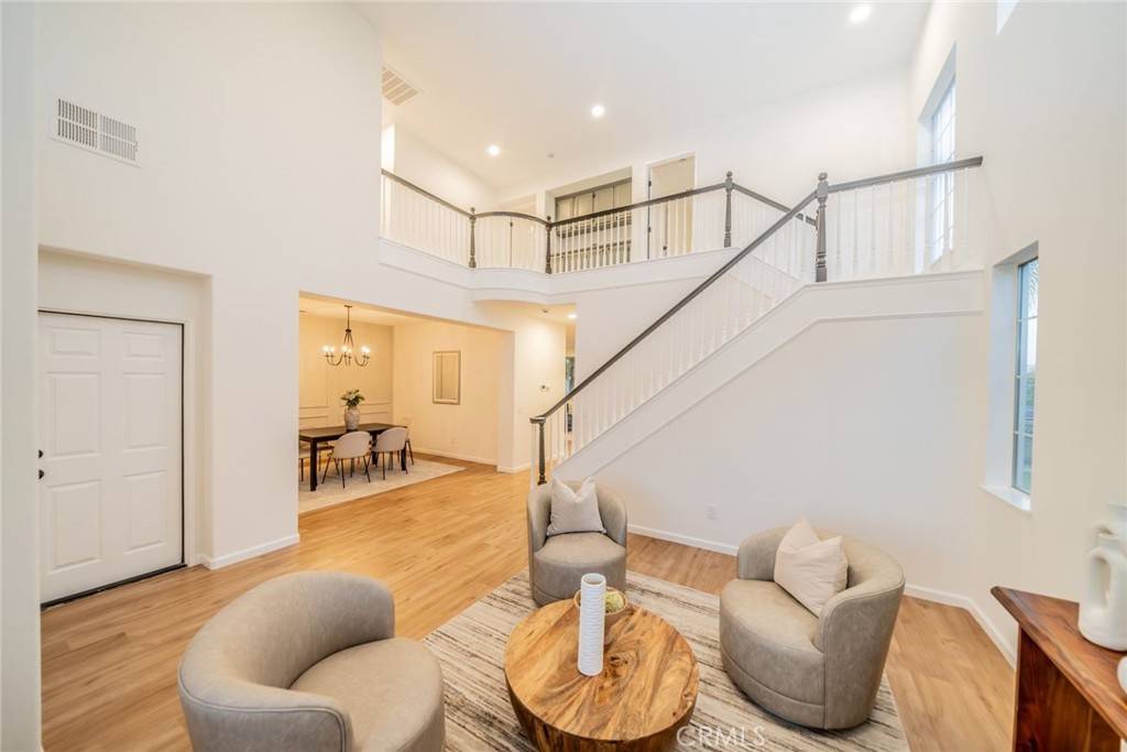Corona, CA 92881,2455 Mcmackin DR