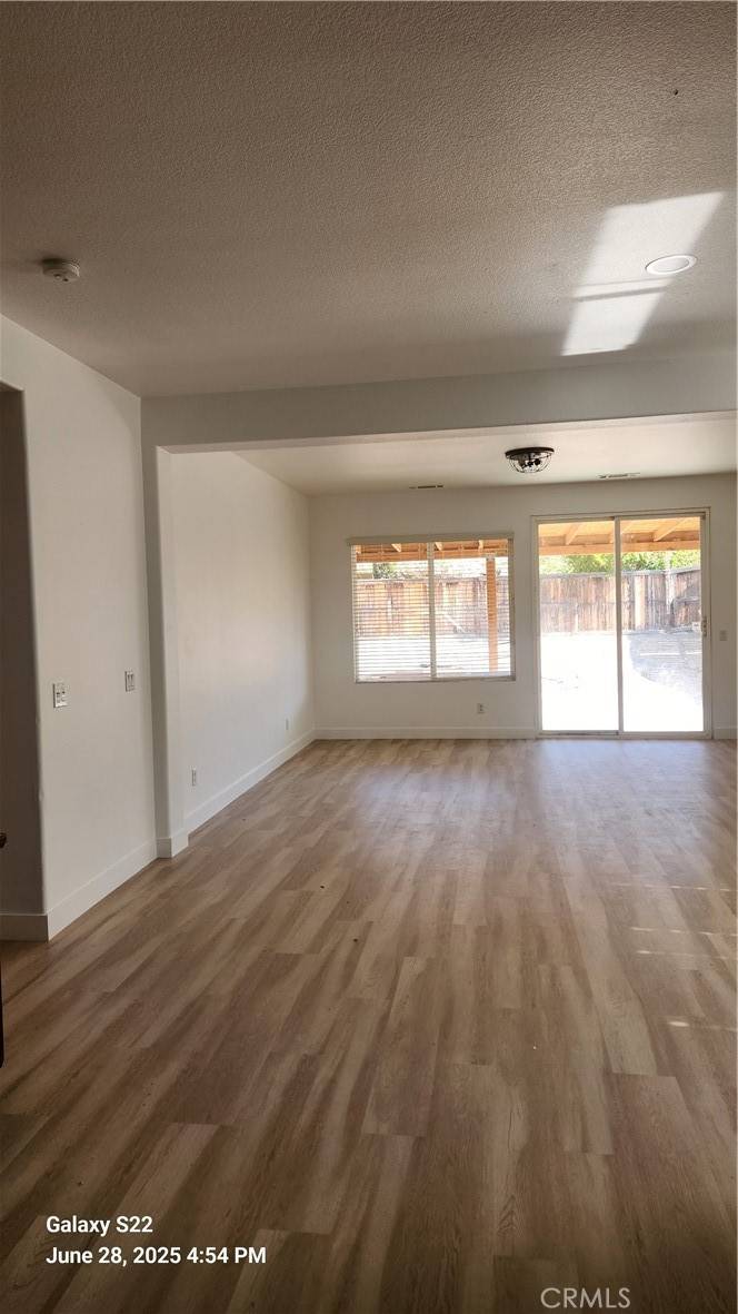 Victorville, CA 92392,11729 Iverson ST