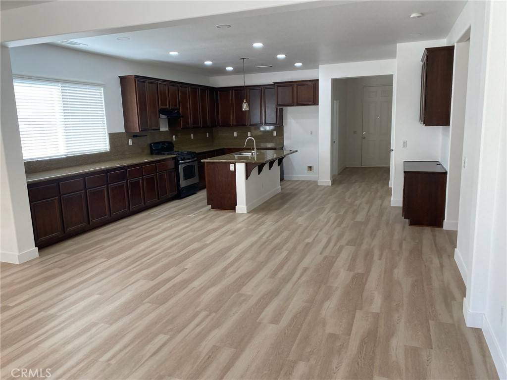 Victorville, CA 92392,11729 Iverson ST