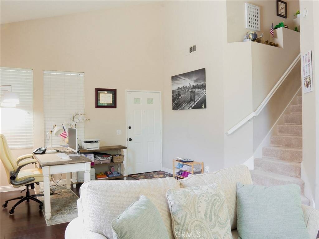 Pomona, CA 91766,138 Greenhedge LN