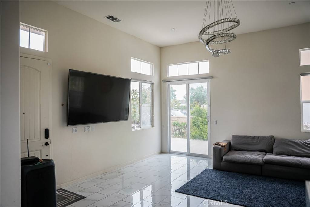 Torrance, CA 90501,21125 Normandie AVE