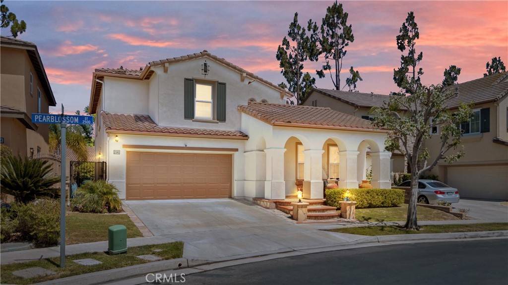 2580 Pearblossom ST, Fullerton, CA 92835