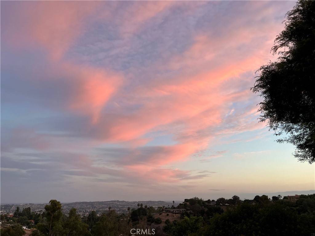 La Habra Heights, CA 90631,918 Dorothea RD