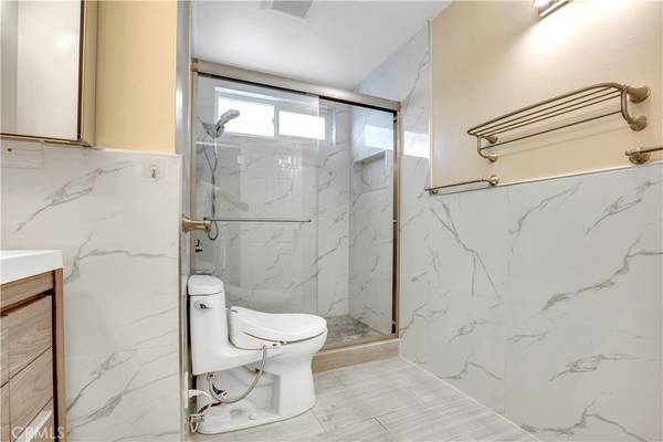 Diamond Bar, CA 91765,24111 Decorah RD