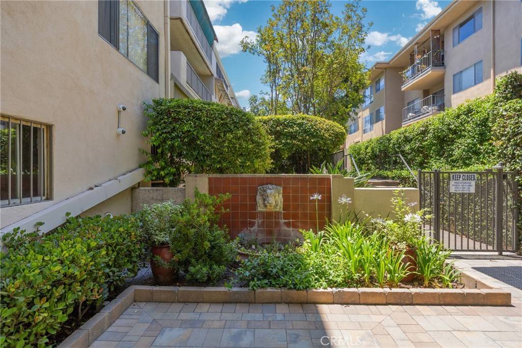 Pasadena, CA 91105,330 W California BLVD #311