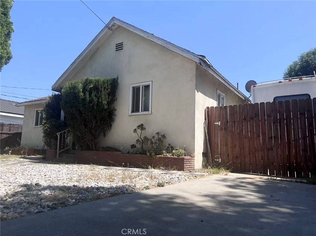 934 W 12th ST, Pomona, CA 91766