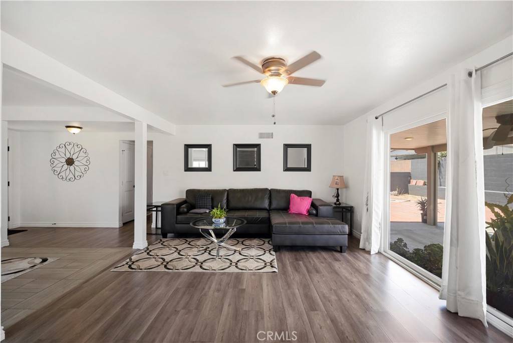 Ontario, CA 91762,1322 W 6th ST