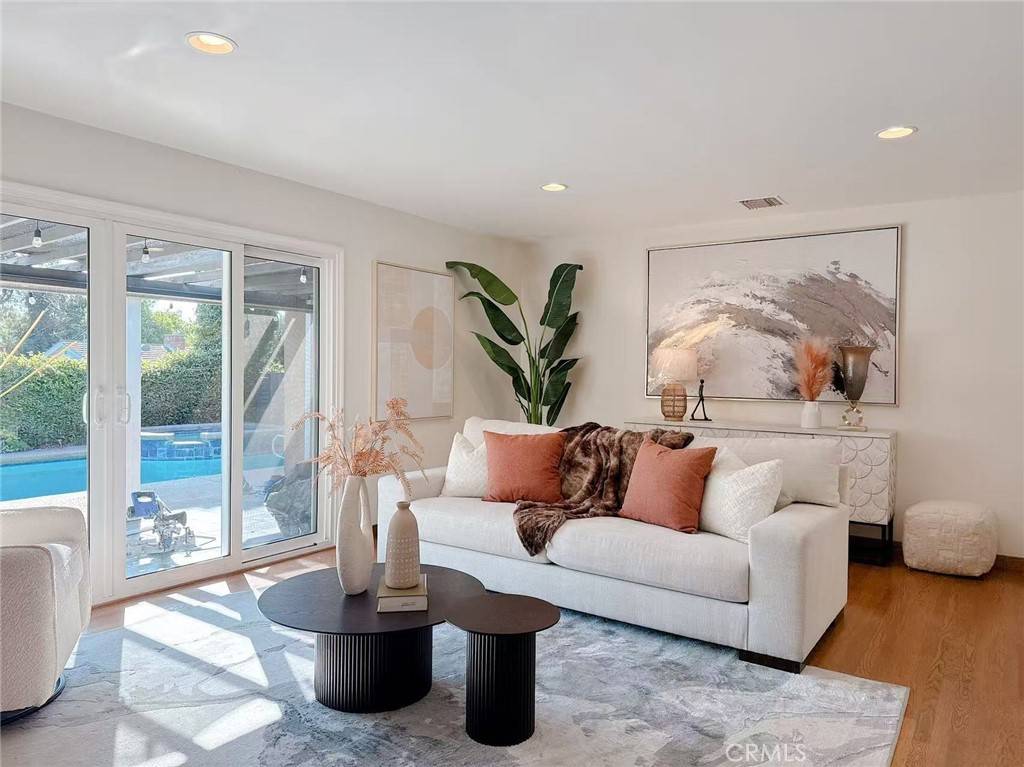 Arcadia, CA 91006,1811 Chantry DR