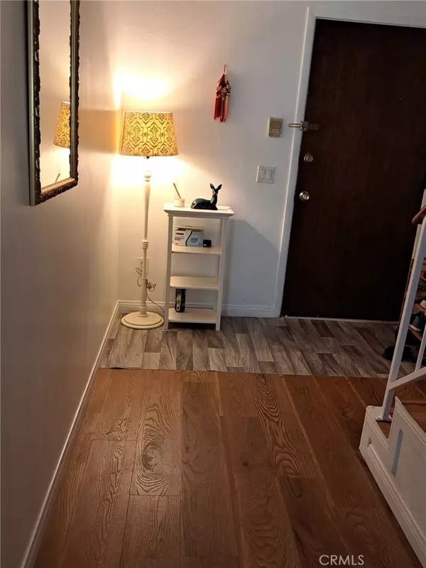 Gardena, CA 90247,15205 S Budlong AVE #9