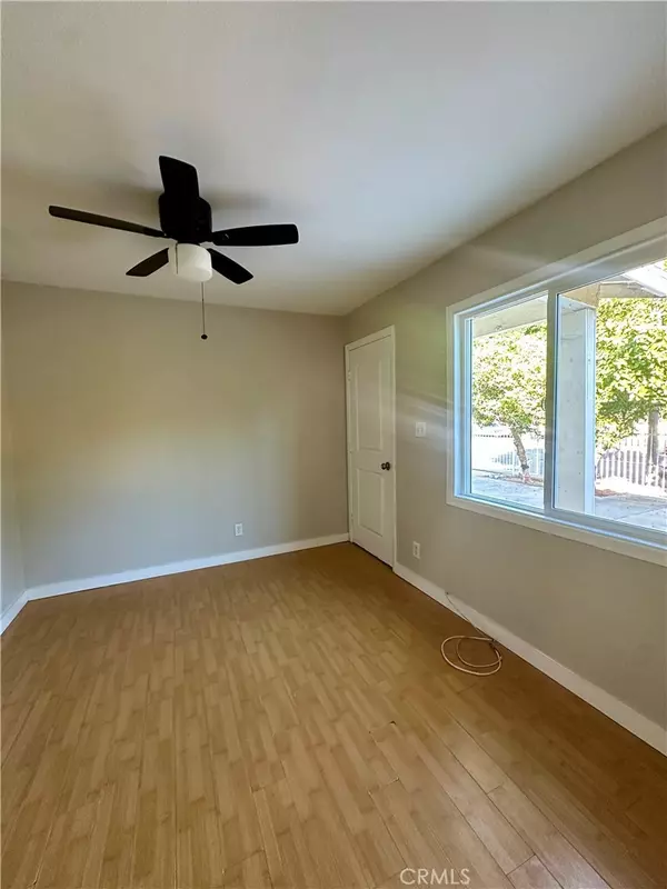 Los Angeles, CA 90032,4465 Turquoise #4339
