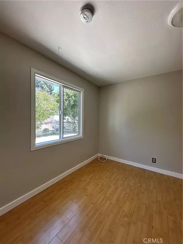 Los Angeles, CA 90032,4465 Turquoise #4339