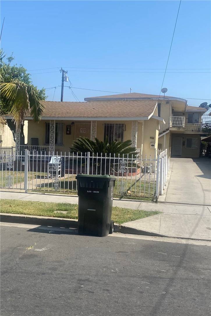 4426 E 54th ST, Maywood, CA 90270