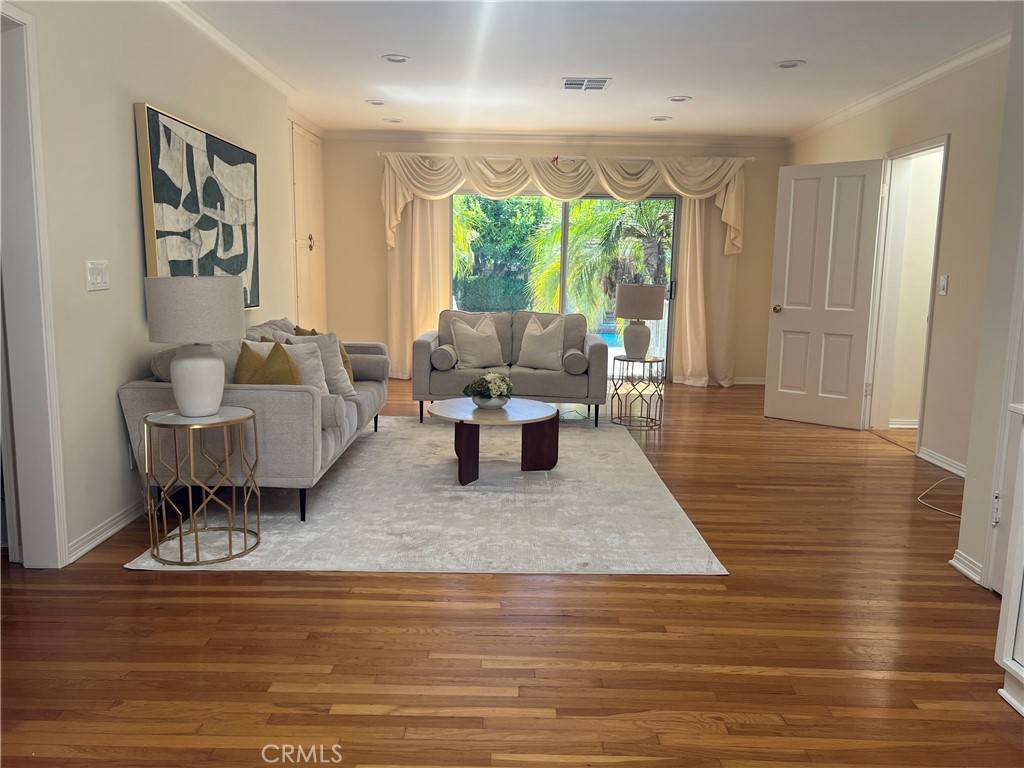 San Marino, CA 91108,1490 Bellwood Rd