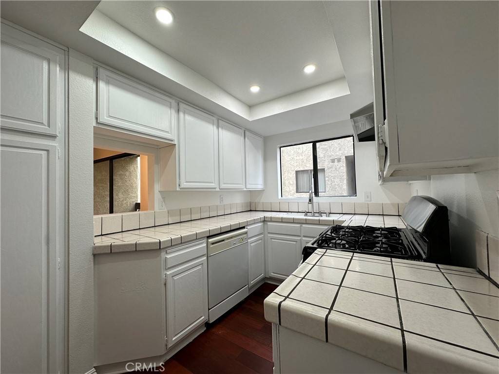 Alhambra, CA 91803,1024 S Marengo AVE #6