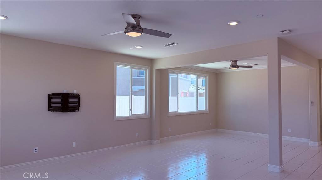 Vista, CA 92081,1167 Tesoro PL
