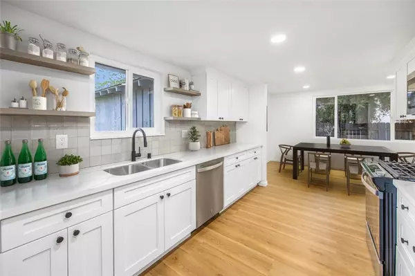 Redlands, CA 92374,733 S Grove ST