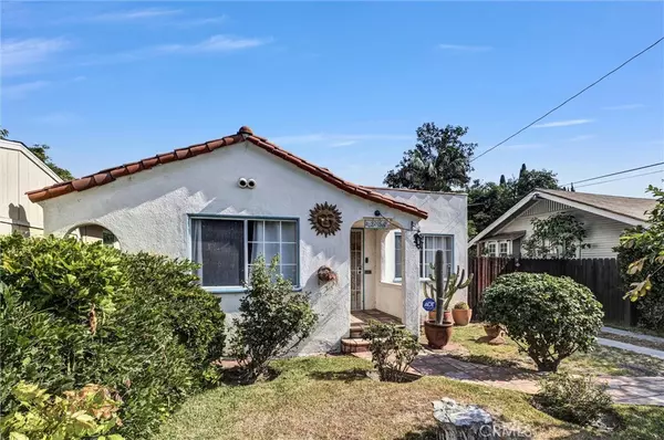 Bellflower, CA 90706,9205 Walnut ST