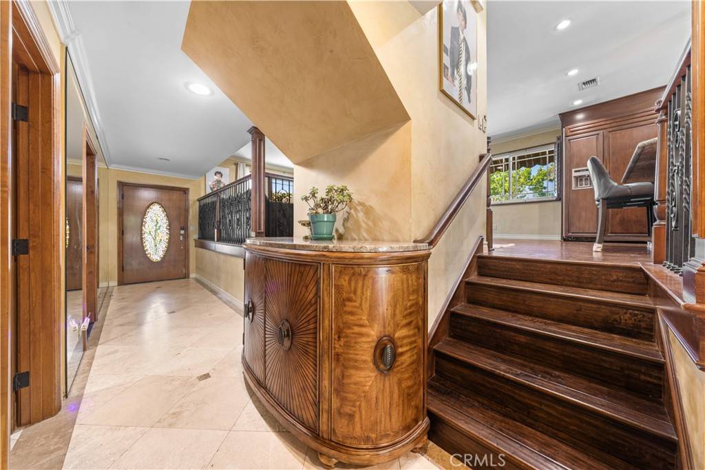 Anaheim Hills, CA 92807,5901 E Firenze