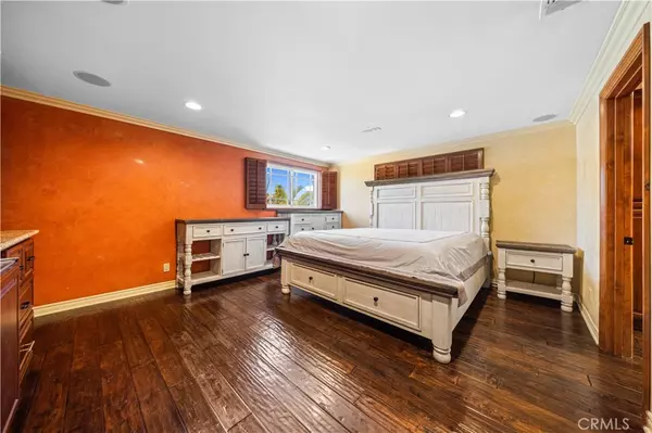 Anaheim Hills, CA 92807,5901 E Firenze