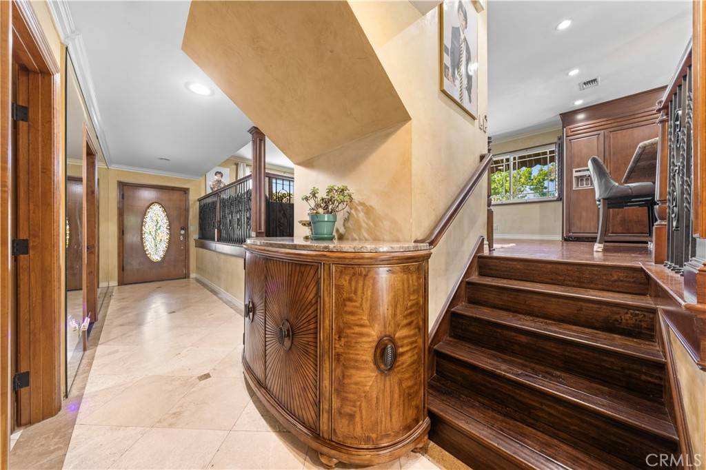 Anaheim Hills, CA 92807,5901 E Firenze