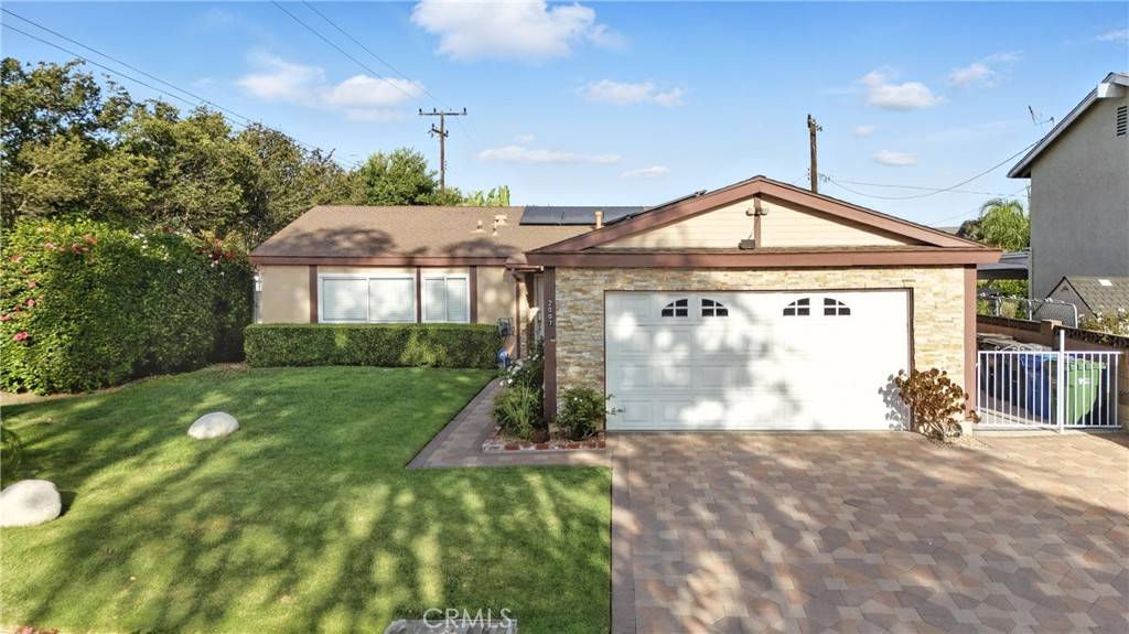 2007 Socrates AVE, Simi Valley, CA 93065
