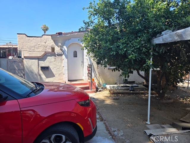 Huntington Park, CA 90255,2467 California ST