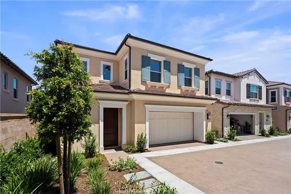 Irvine, CA 92618,107 Eversedge