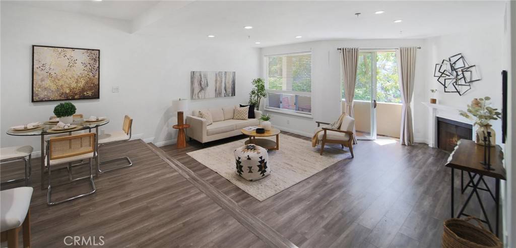 Venice, CA 90291,235 Main ST #118