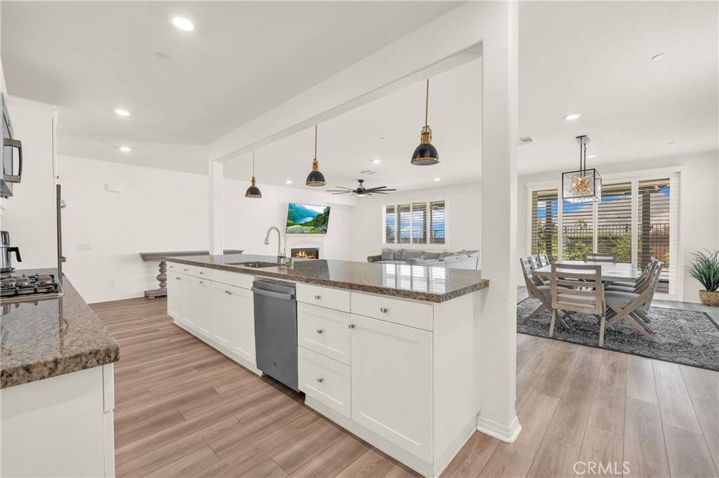 Jurupa Valley, CA 92509,2721 Kings Canyon Drive