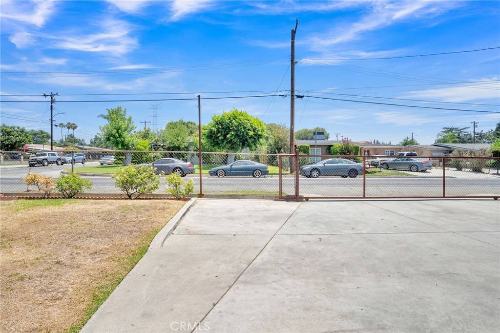 Azusa, CA 91702,5327 N Rockvale AVE
