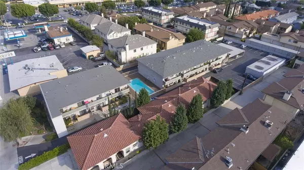 Arcadia, CA 91007,922 W Duarte Rd #3