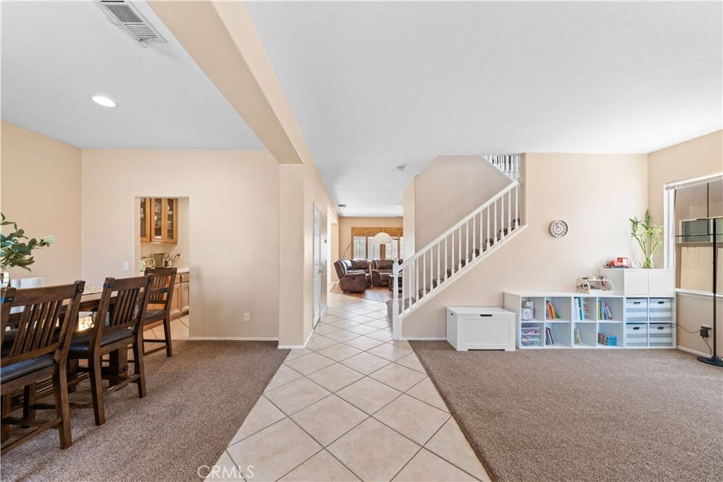 Eastvale, CA 91752,6698 Lake Springs ST