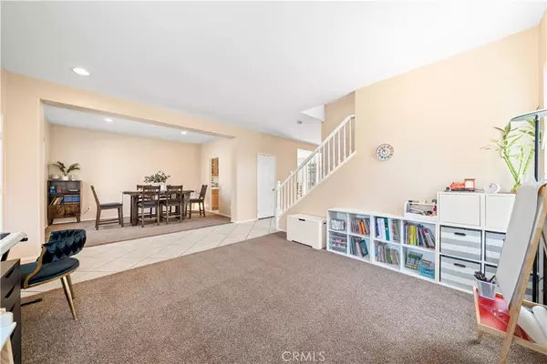 Eastvale, CA 91752,6698 Lake Springs ST