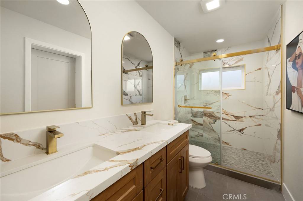 Placentia, CA 92870,513 N Bradford AVE
