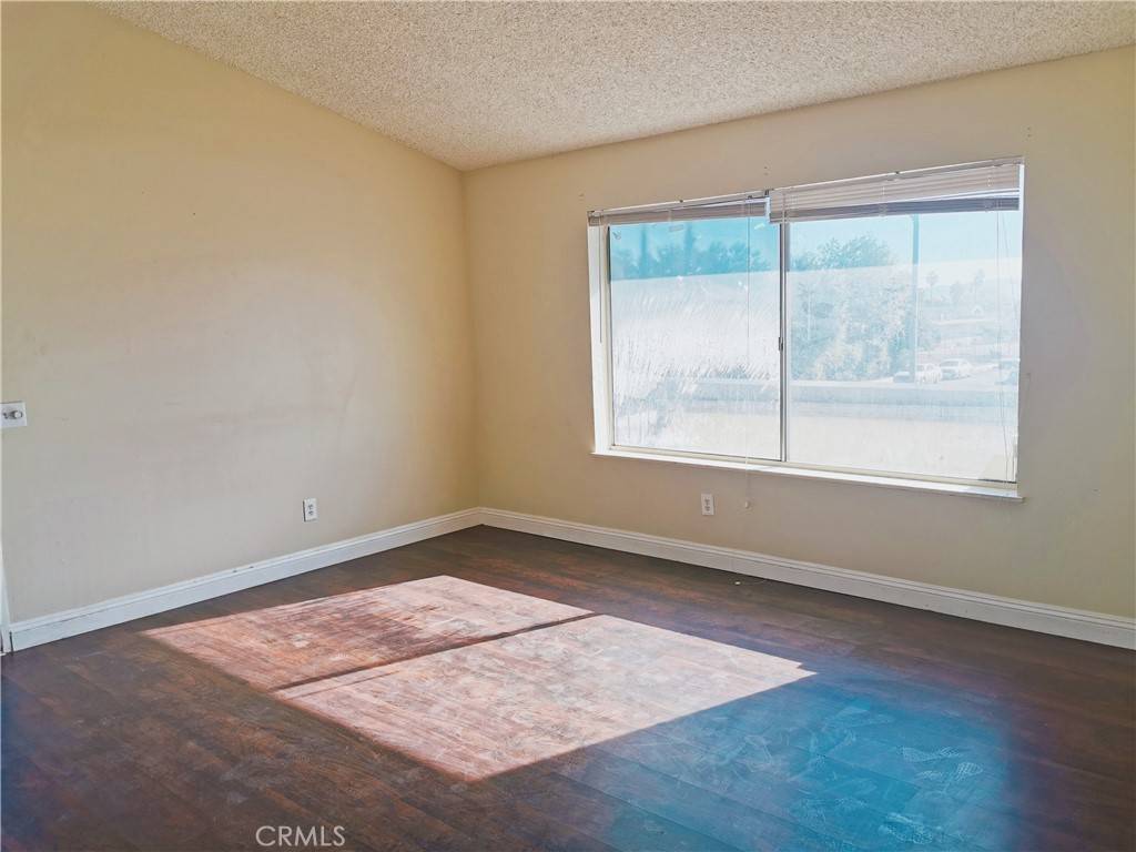 San Bernardino, CA 92404,2350 Osbun RD #42
